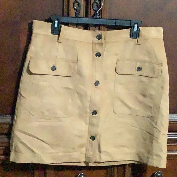 Banana Republic Dresses & Skirts - Banana Republic Suede Mini Skirt Sz14